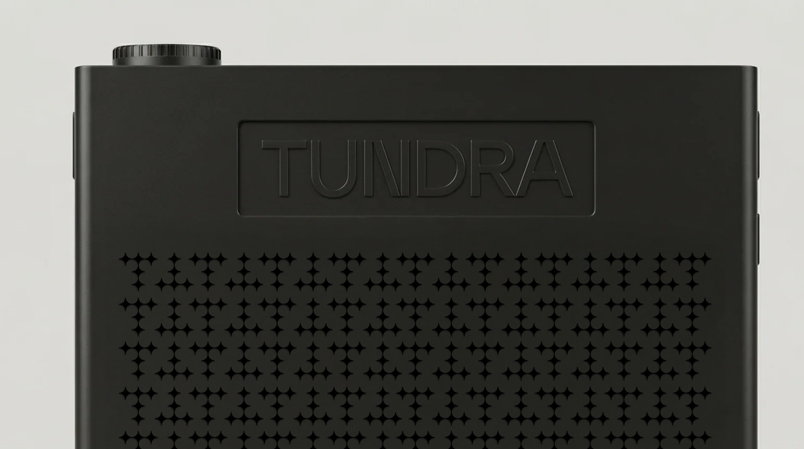 TUNDRA Borealis ice bath water chiller and heater unit — close-up detail