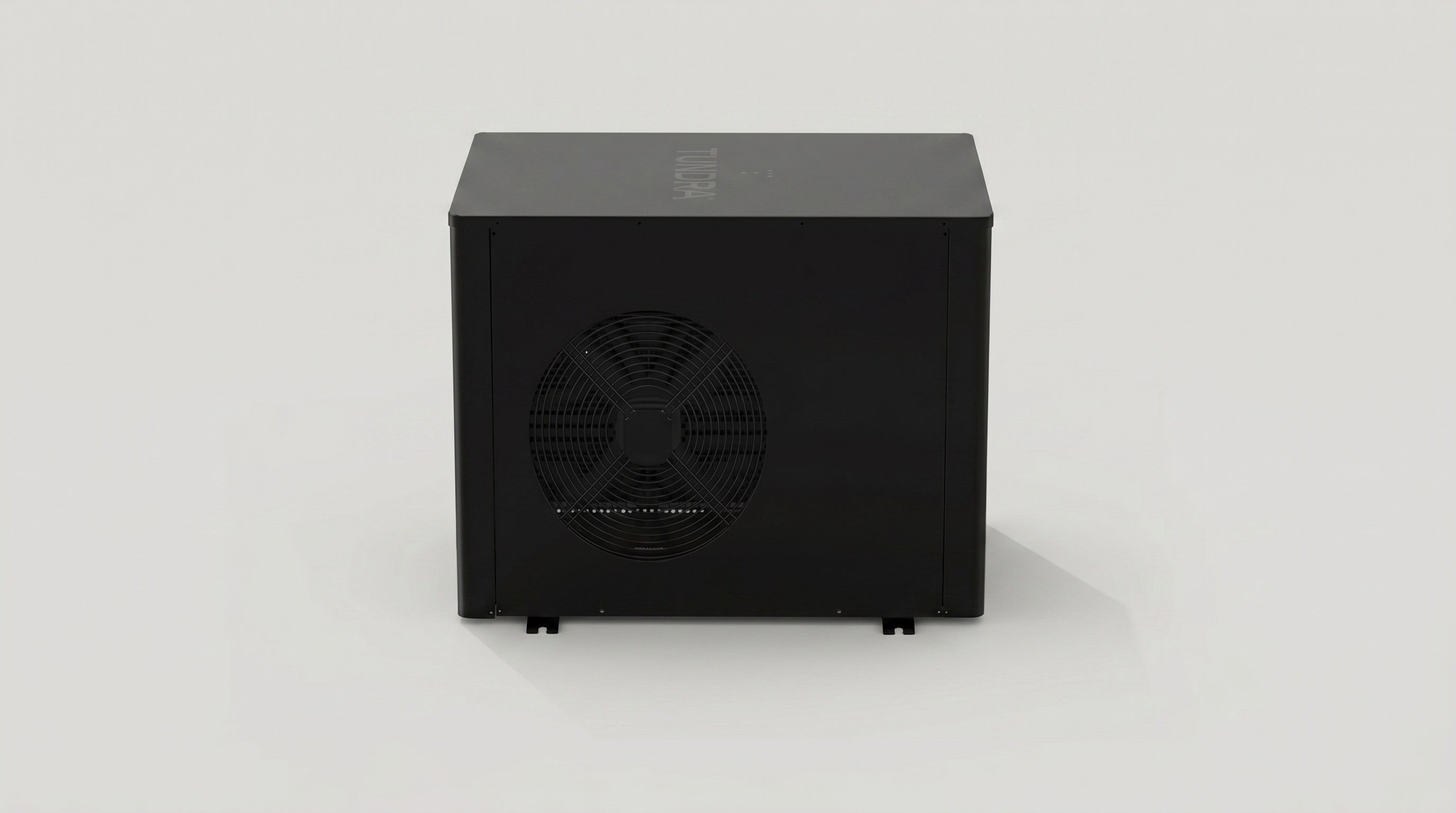 TUNDRA Borealis CC cold plunge cooling and heating unit — side view