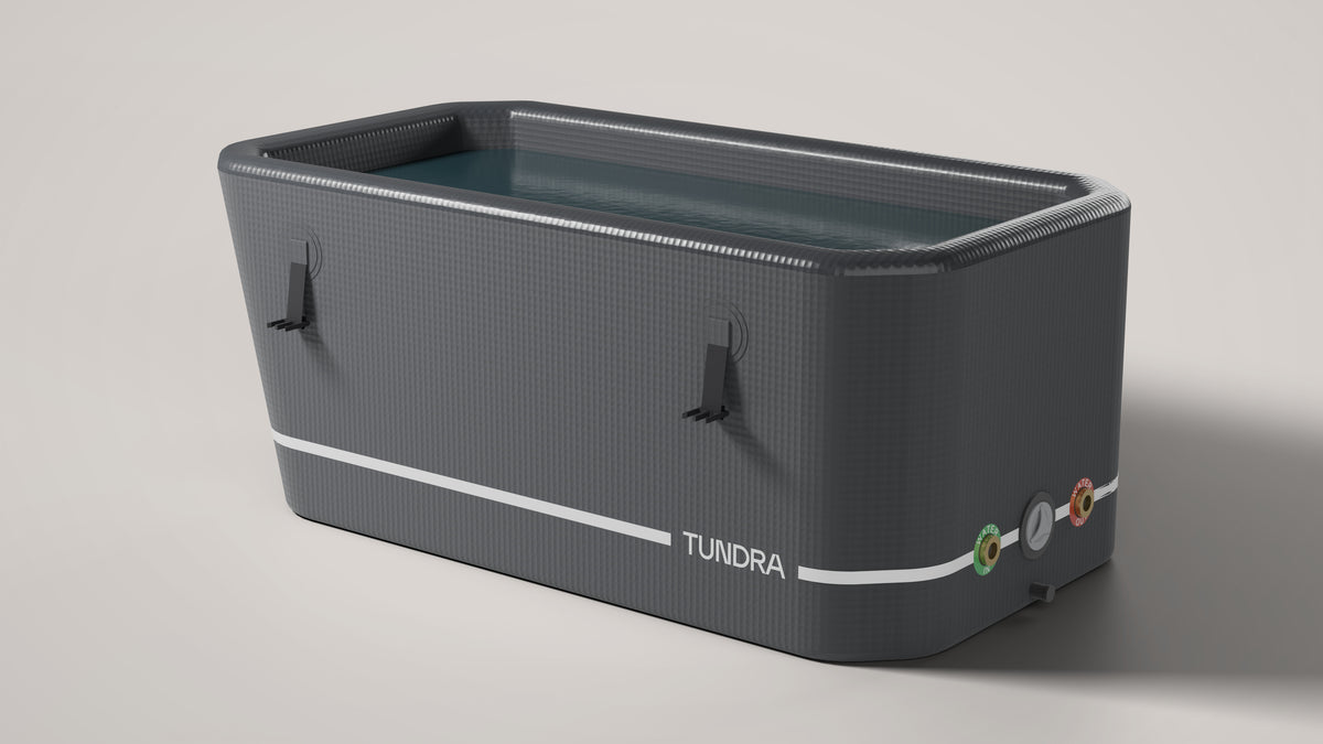 The Yukon Large tub, three quarter view