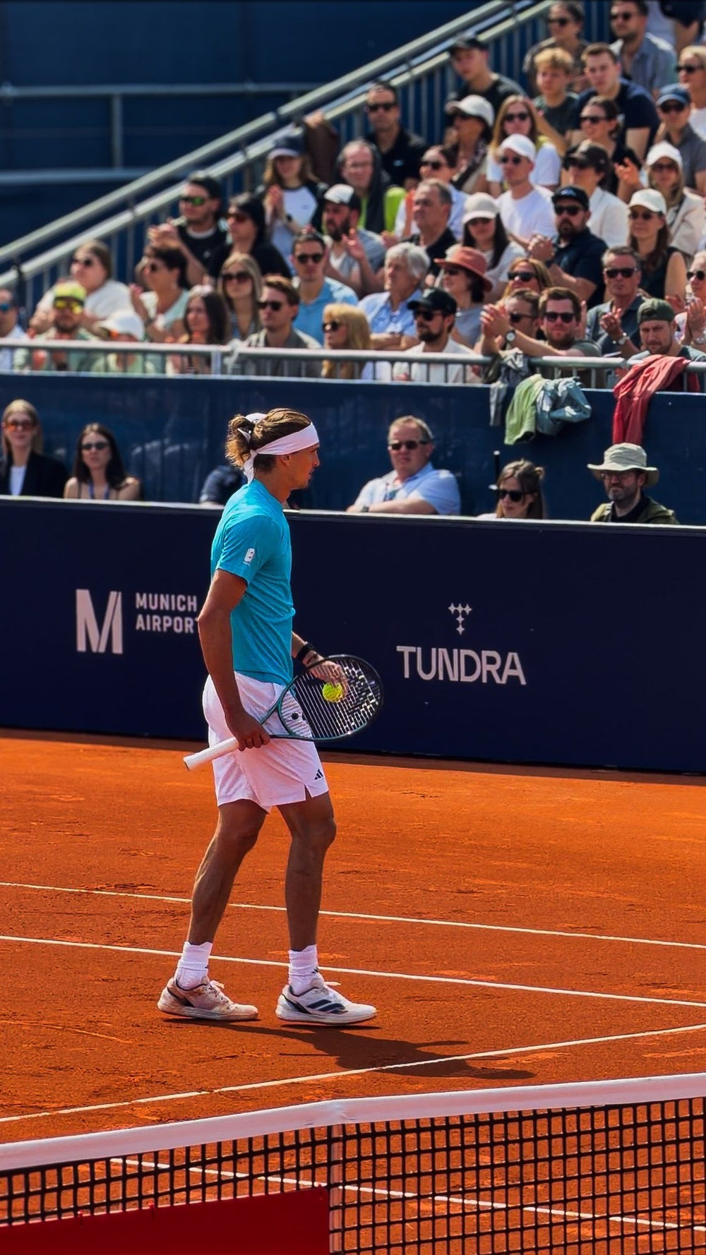Centre court at the BMW Open, Munich, with TUNDRA branding