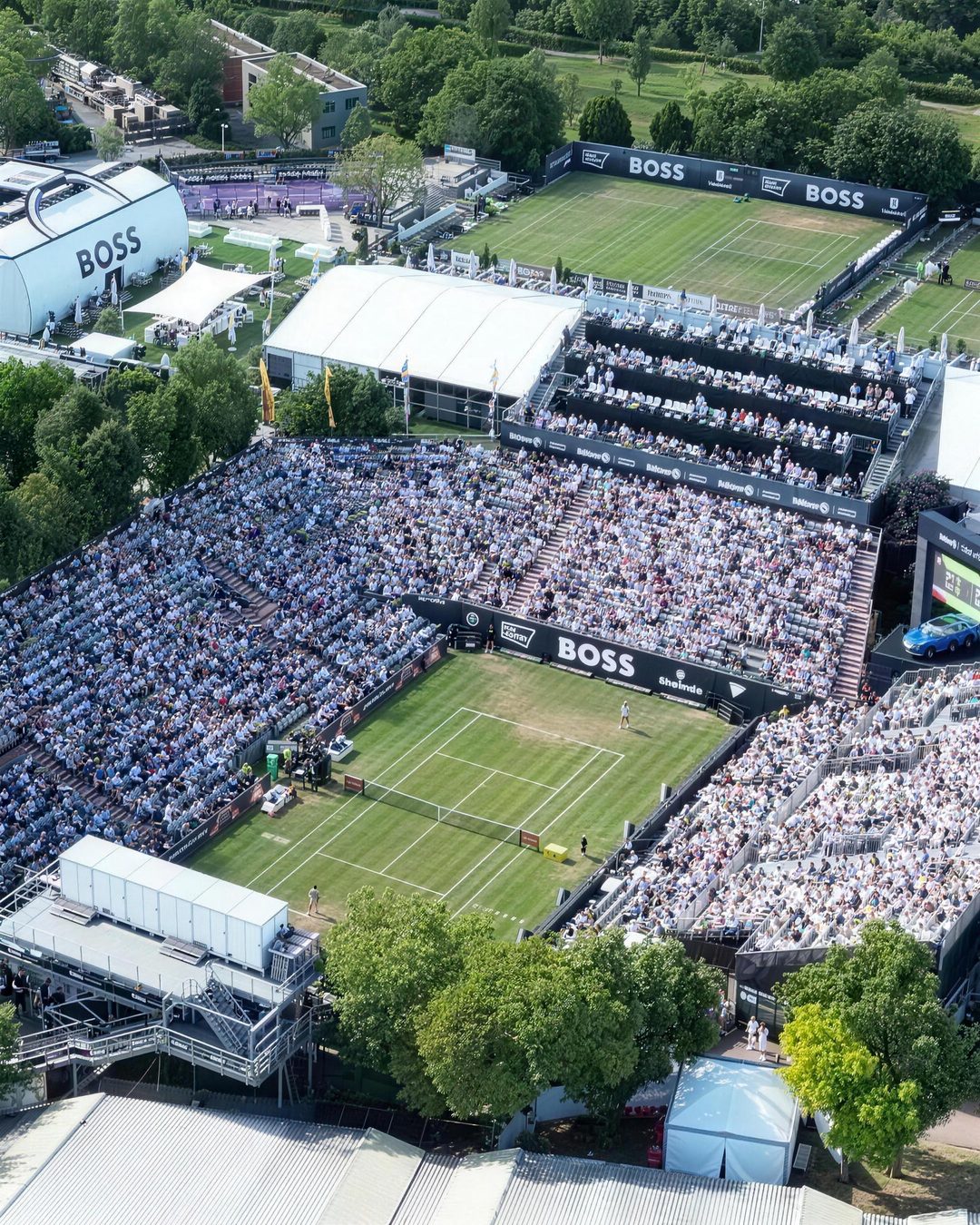TUNDRA at the BOSS Open, aerial view of the grass centre court in Stuttgart